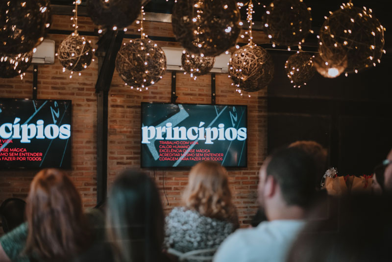 18-anos-Tagcom-(100)